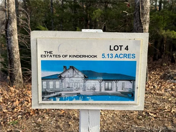 4 Kingsman Dr, Camdenton, MO 65020