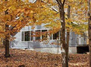 1038 Deer Park Ct, Gaylord, MI 49735