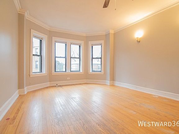 3rd image of 6509 N Hoyne Ave #2N