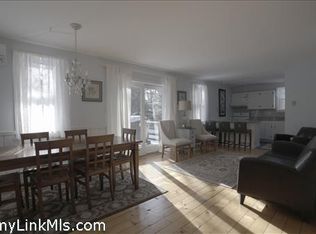 45 Manchester Ave, Oak Bluffs, MA 02557