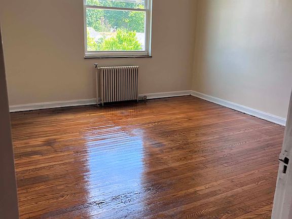 5th image of 2366 Noble Rd #304