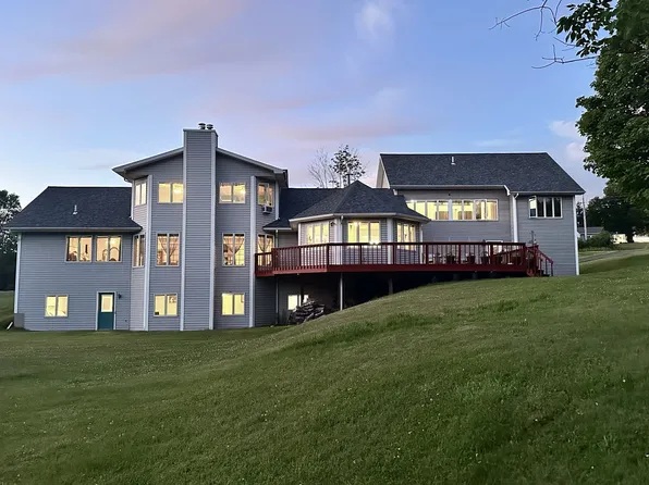 4182 Murphy Rd, Binghamton, NY 13903