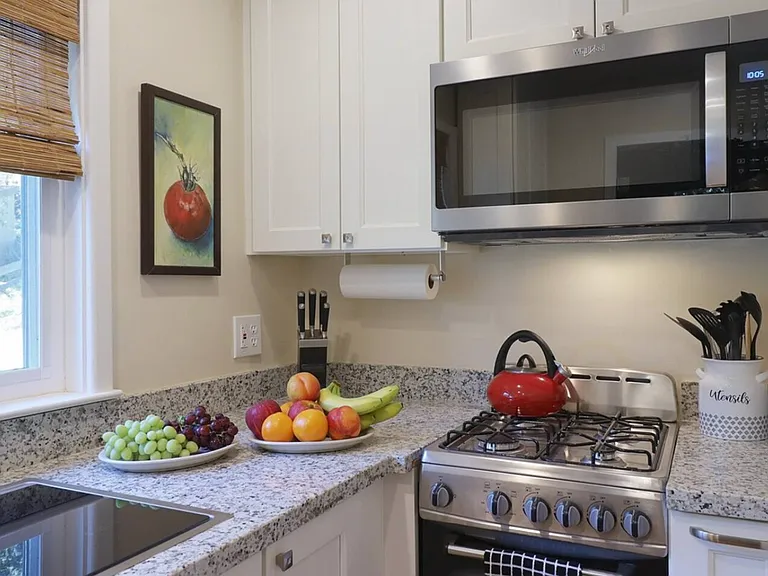 1596 Ronne Dr #1 — Photo 3