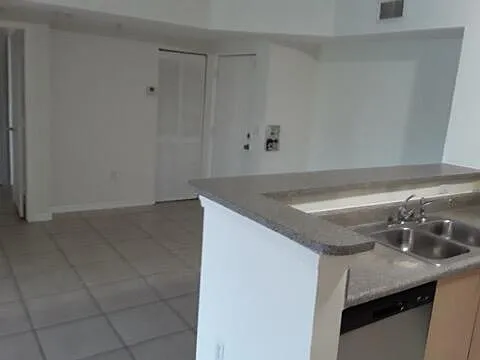 Building Photo - 2160 E Preserve Way #306