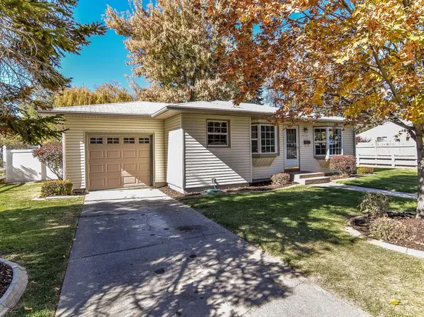 2030 S Bittern Dr, Ammon, ID 83406