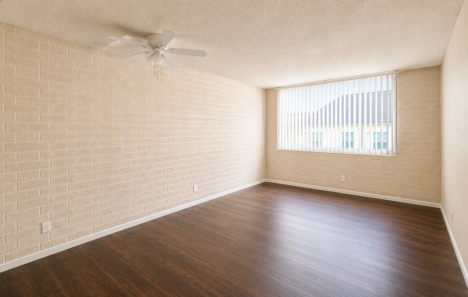 1 bed, 750 sqft, $1,745 — Photo 3
