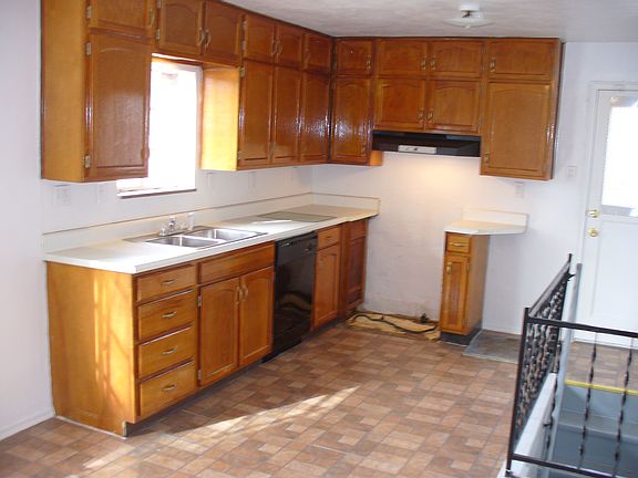4th image of 6629 Thurston Ave