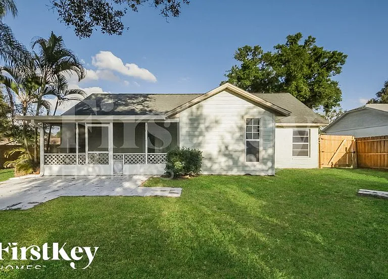 1136 Creek Woods Cir — Photo 15