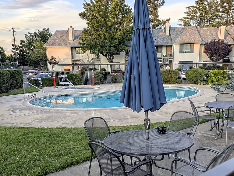 2377 Alta Garden Ln — Photo 5