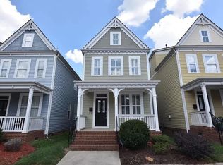 532 Dubois Ct, Charlotte, NC 28208