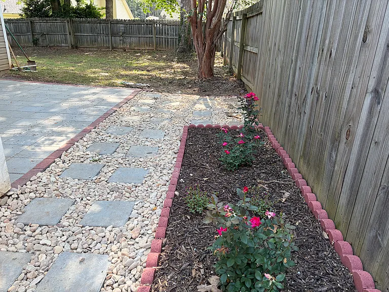 211 Park Pl — Photo 18