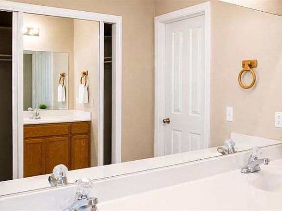 5th image of 8400 Adagio Way