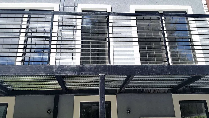 Rented by The Hamilton Group | media 40