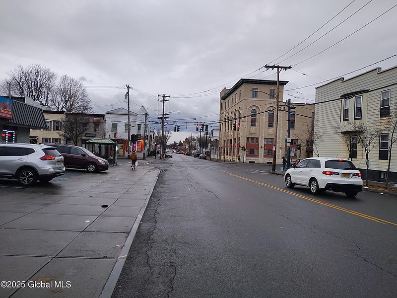 3rd image of 148 Quail Street