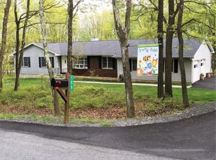 109 Santa Fe Dr, Effort, PA 18330