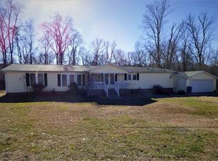 355 Terry Point Rd, Dandridge, TN 37725