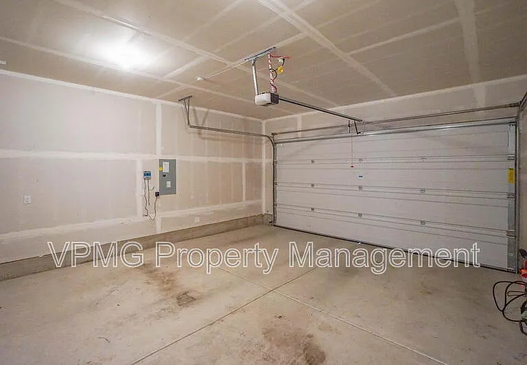 11603 NE 138th Ave — Photo 35