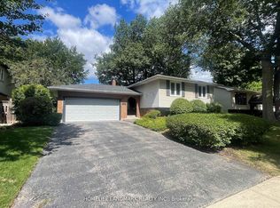 2165 Dunedin Rd, Oakville, ON L6J 5V2