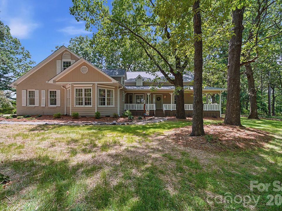 1st image of 2721 Tara Dr