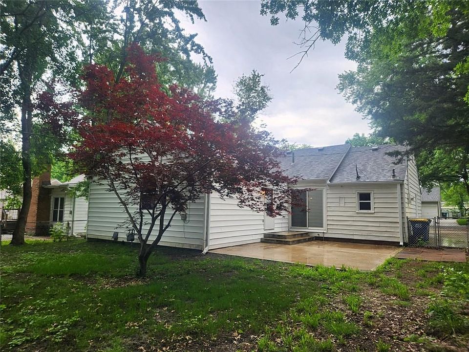 2nd image of 4917 Canterbury Rd