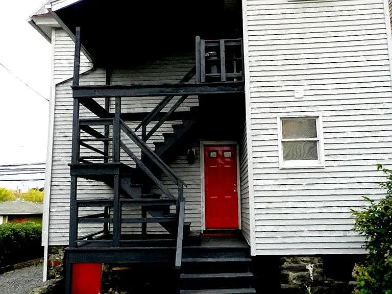 2 bed, 800 sqft, $975 — Photo 3