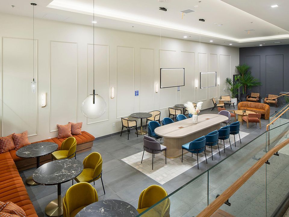 Lobby co-working space