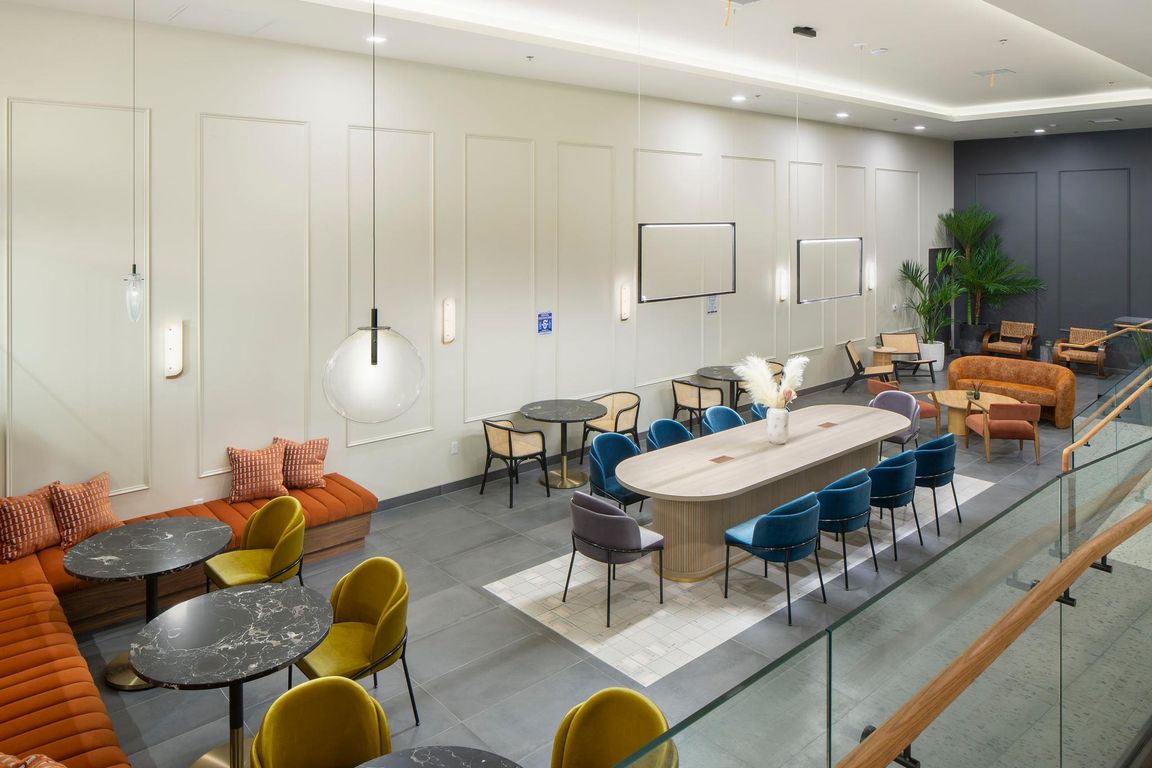 Lobby co-working space