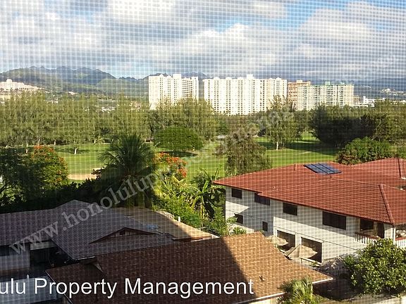 3rd image of 5090 Likini St #East501