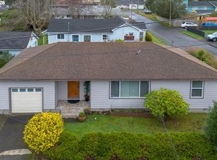 815 N King St, Seaside, OR
