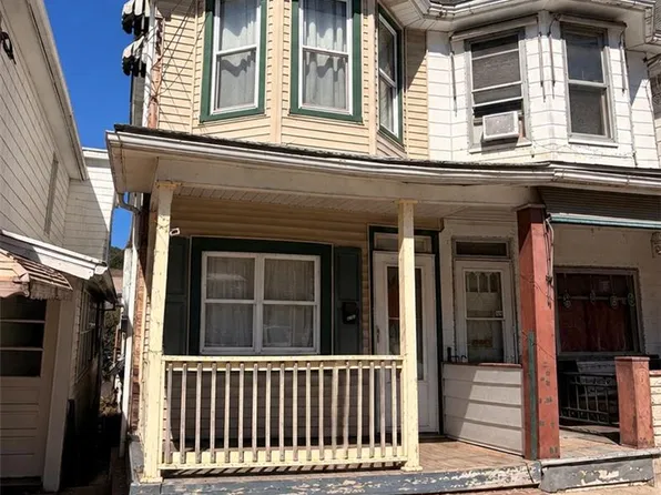 305 1/2 W Abbott St, Lansford, PA 18232