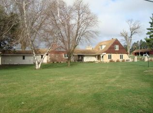 1819 Wiese Garden Rd, Marshalltown, IA 50158