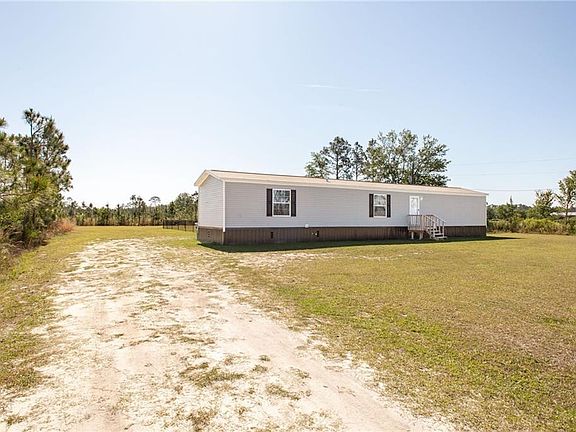 3rd image of 4121 Manor Millwood S