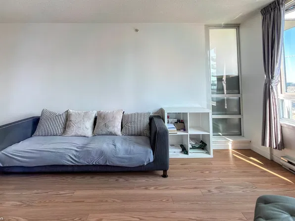 3111 Corvette Way #1105, Richmond, BC V6X 4K3