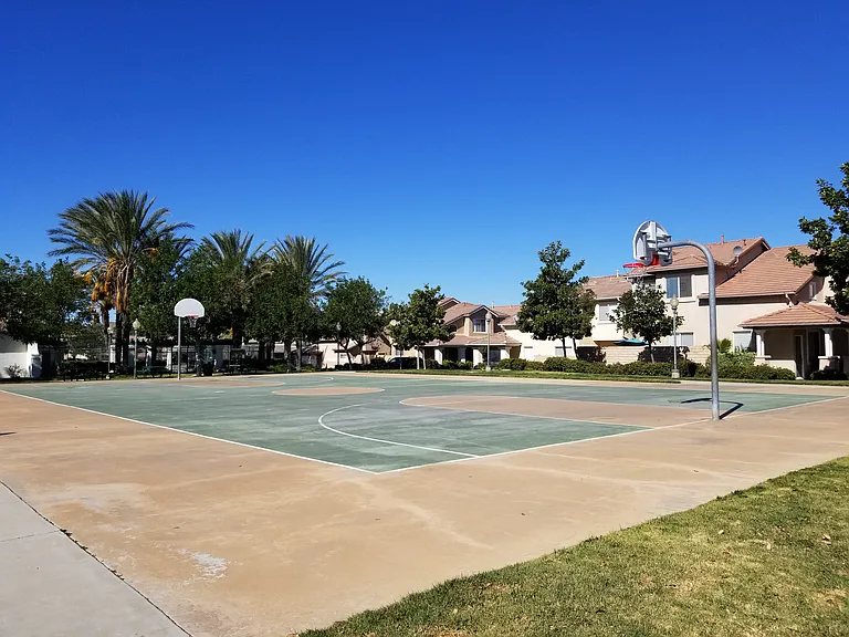 1751 Tallowberry Ln — Photo 25