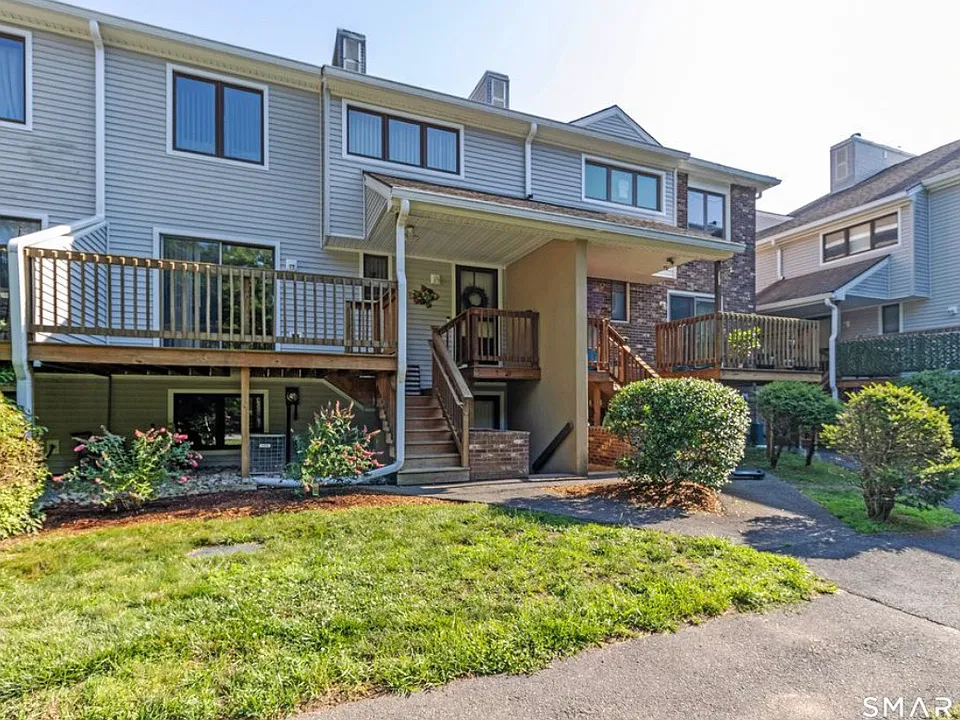 3 Dutton Place Way