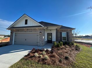 208 Natureview Way, Freeport, FL 32439
