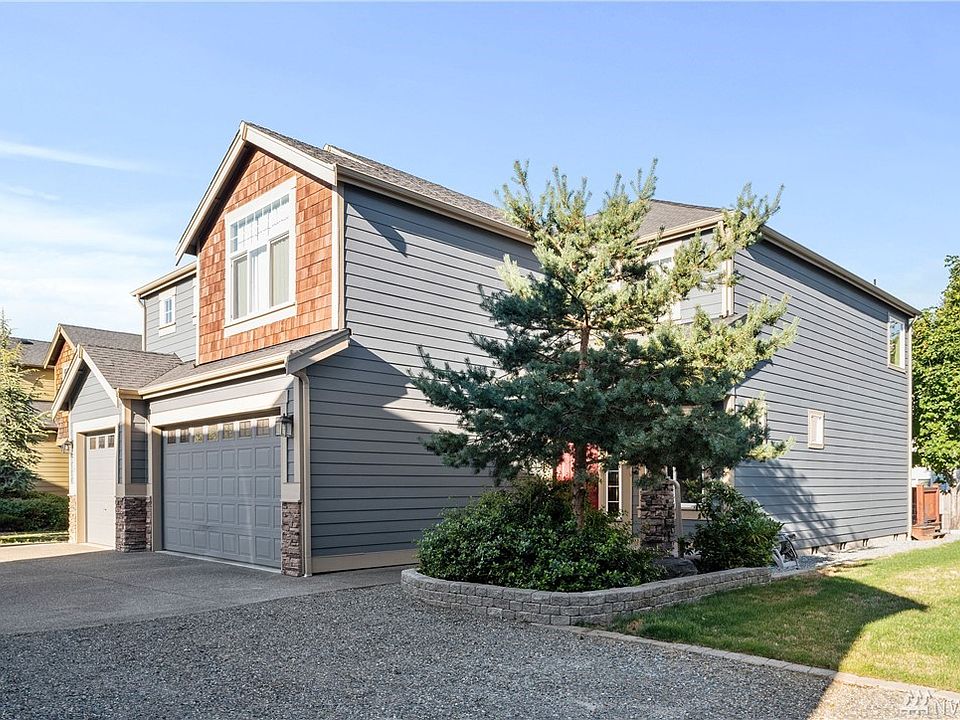 1st image of 15517 86th Ave E