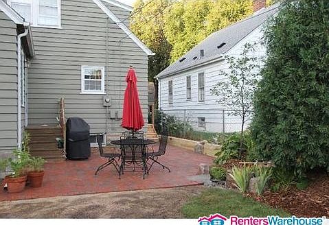 2nd image of 1419 Eleanor Ave