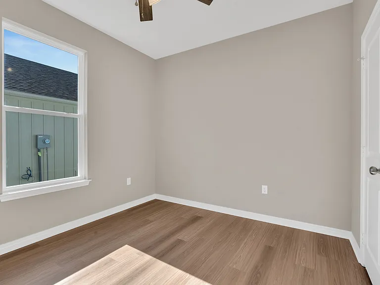 3504 Zach Ct — Photo 25