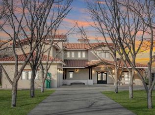 1817 Sandy Ln, Carlsbad, NM 88220