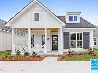 707 Iberia St, Youngsville, LA 70592