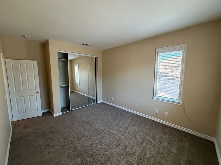 46263 Drymen Ave — Photo 14