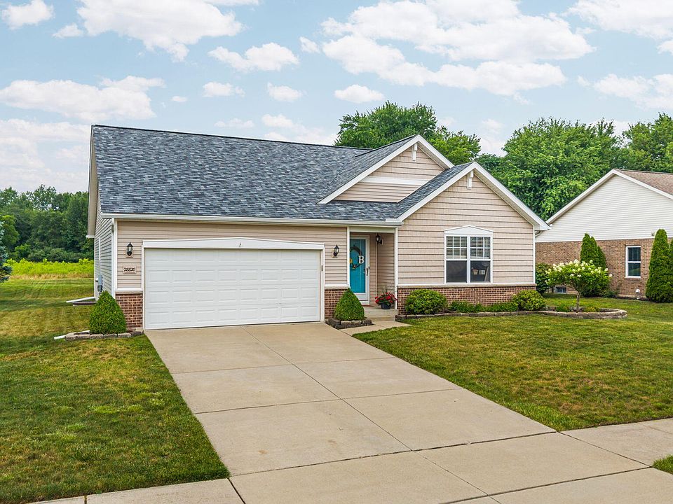1st image of 28820 Apple Blossom Dr