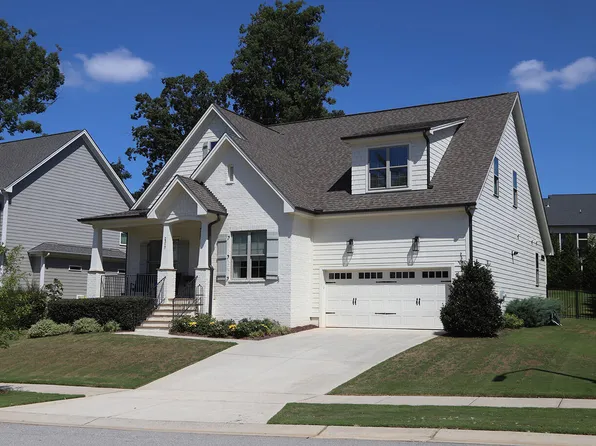 2317 Glade Mill Ct, Fuquay Varina, NC 27526