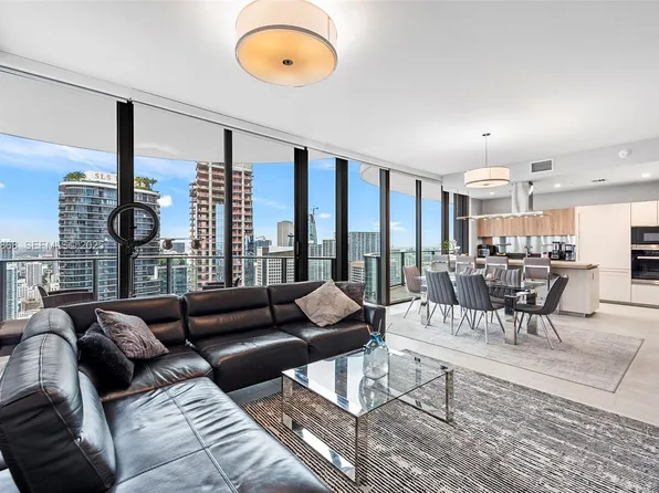 1000 Brickell Plz, Miami, FL