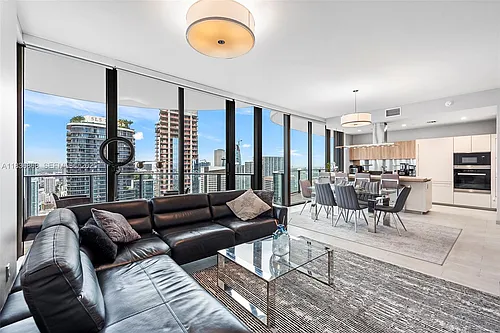 1000 Brickell Plz #Penthouse 5301 Photo 1