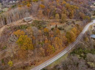 5 Sherwood Ln, Natural Bridge Station, VA 24579