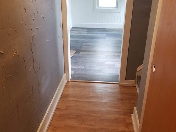 5th image of 13201 Carrington Ave