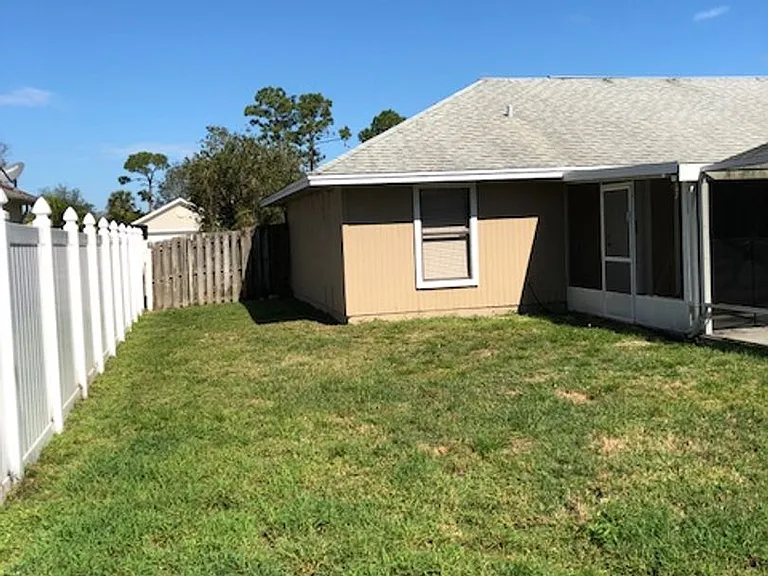 1280 SW Jacqueline Ave — Photo 23
