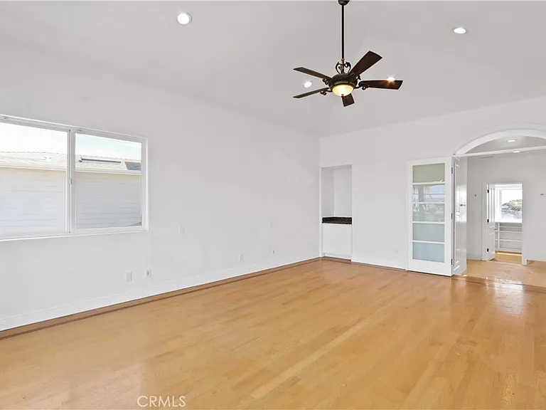 7908 W 81st St — Photo 36